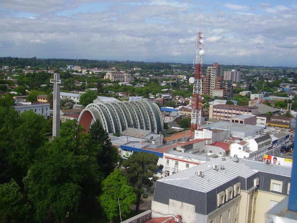 Hotel Aranjuez Chillán Kültér fotó